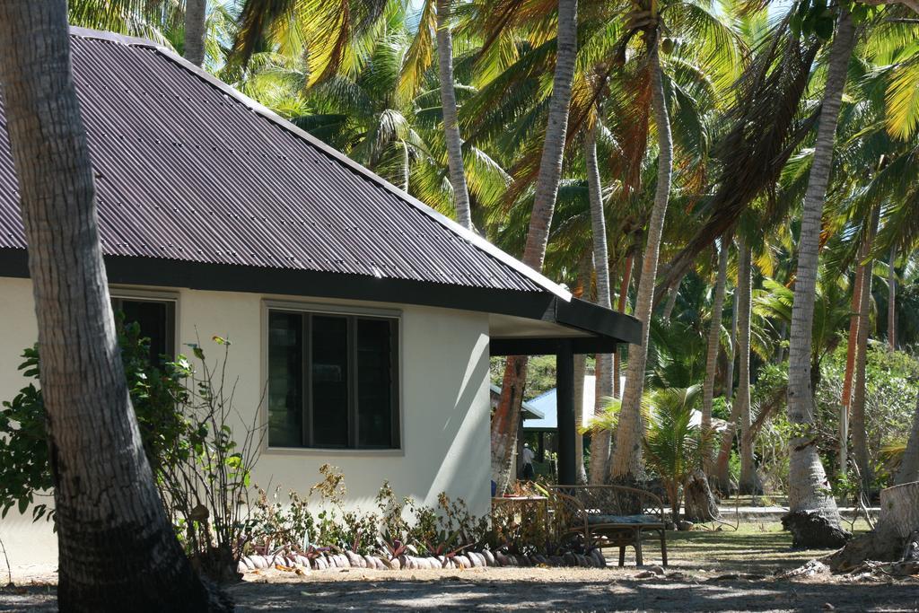 Coconut Beach Resort Tavewa Island Room photo